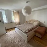 City Apartment *